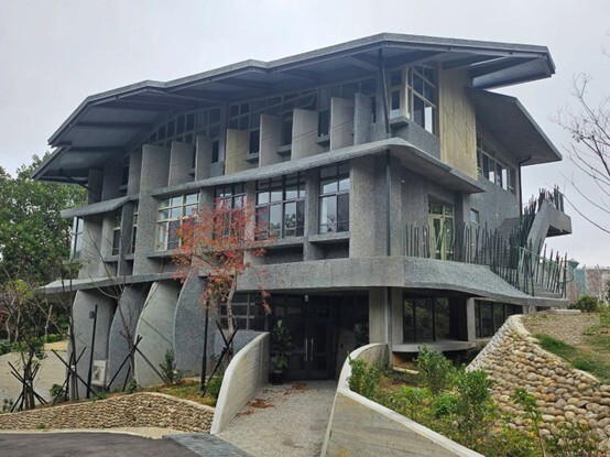 Mo-Jen Wang & An-Yi Chou Literature Museum（王默人周安儀文學館）Image